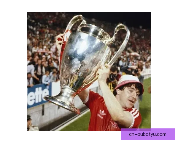 诺丁汉森林罗伯逊辞世 基恩送别 诺丁汉森林罗伯逊辞世 基恩送别