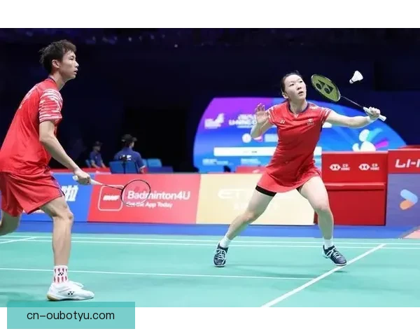 空中技巧混团金牌夫妻携手晋级决赛