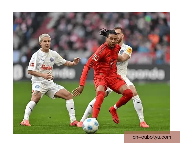 德甲：拜仁慕尼黑狂胜升班马荷尔斯泰因基尔